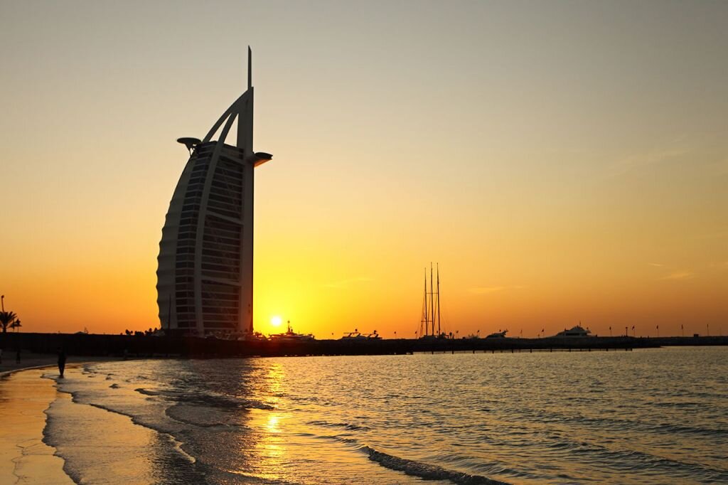 Dubai ve Abu Dhabi Turu Vize Dahil Kurban Bayramı Özel Air Arabia ile / 4 Gece Otel Konaklamalı / İstanbul Çıkışlı